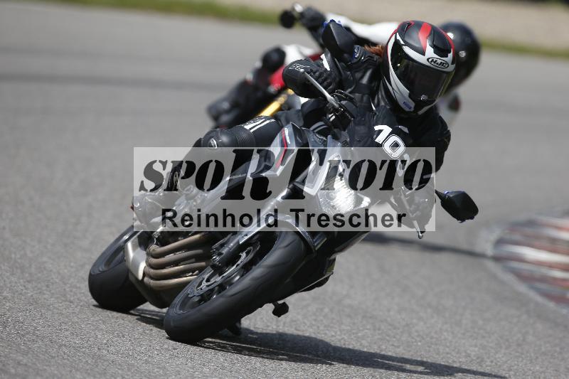 /Archiv-2024/29 12.06.2024 MOTO.CH Track Day ADR/Gruppe blau/103